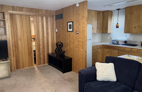 Twin Falls Apartment | Adorable 1 bedroom, 2 blocks from historic downtown.