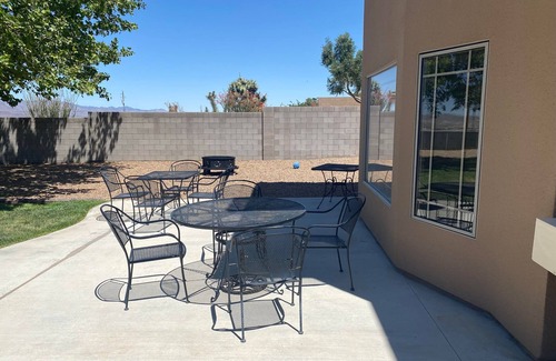 Kingman Apartment | Adorable 2 BR downstairs apartment