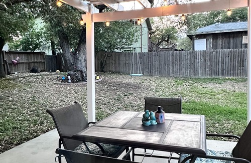 Rockport House | Adorable 3/1 Little Bay Cottage