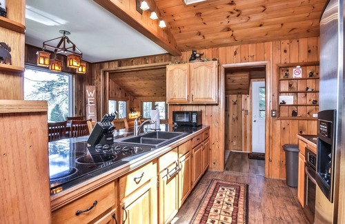 St Germain House | Adorable 3 bedroom home w/beautiful lake front views