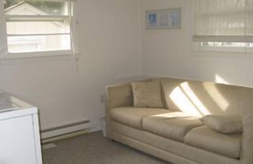 High Bar Harbor House | ADORABLE CAPE COD IN HIGH BAR HARBOR