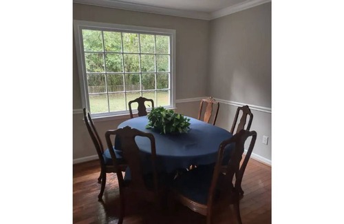 Seven Oaks House | Adorable Cape Cod in Harbison