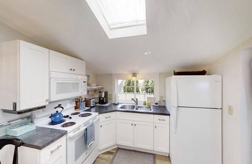 West Yarmouth Cottage | Adorable cottage - Walk to Private Beach on Nantucket Sound!