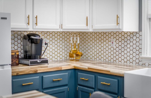Loveland Ski Chalet | Adorable Downtown Loveland Chalet