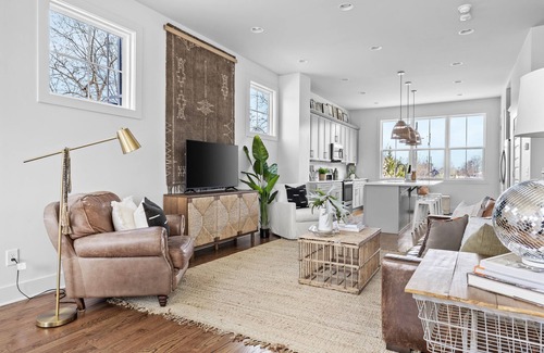 Nashville House | Adorable East Nashville - Quick access to downtown! 2 bed/2.5 Bath
