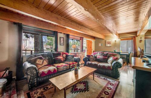 Cedar Glen House | Adorable Explorable