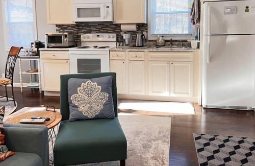 Mount Arlington House | Adorable Guesthouse in Mount Arlington, NJ