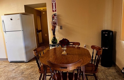 Stockton House | Adorable Home for Family.