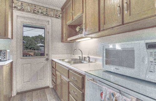 Navy Point House | Adorable Navy Point Cottage - Pet Friendly - Conveniently Located - Watch The Blue Angels Practice
