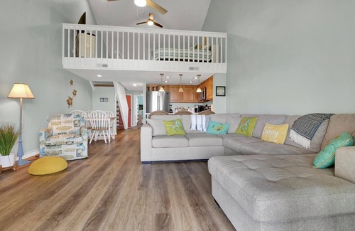 Surf City Condo | Adorable oceanfront condo with Oceanviews and Pool