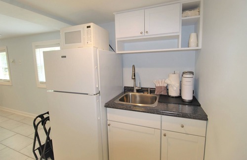 Folly Beach Condo | Adorable one bedroom~Folly Vista