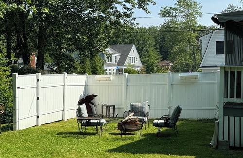 Kennebunkport House | Adorable OPEN Concept Beach Cottage at Goose Rocks Beach