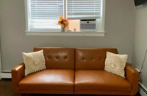 Kearny Apartment | 💎Adorable Studio🏡+Kitchen Perfect for long stays🗽