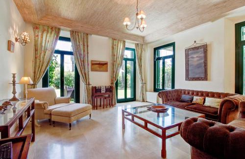 Sotogrande House | Adosado En Ribera Del Emperador