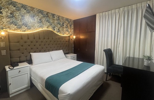 Historical Center Hotel | Adriana Monet Collection
