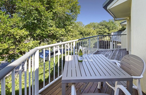 Sunrise Beach Apartment | Advance Place