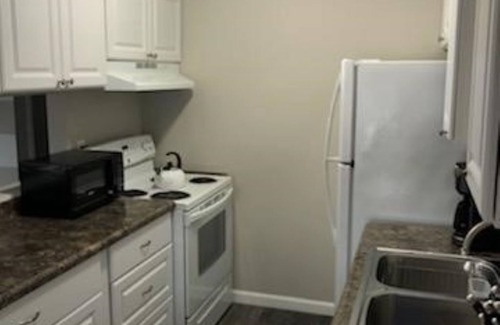 Holly Apartment | Adventure Acres- Suite C3