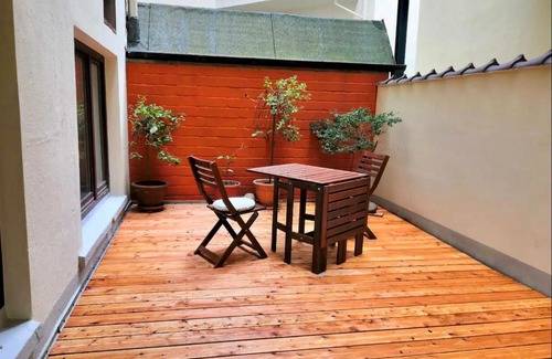 Nord-Mitte Apartment | Adventure Apartment - Hochebene, Terrasse & Top Lage