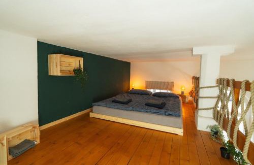 Nord-Mitte Apartment | Adventure Apartment - Hochebene, Terrasse & Top Lage