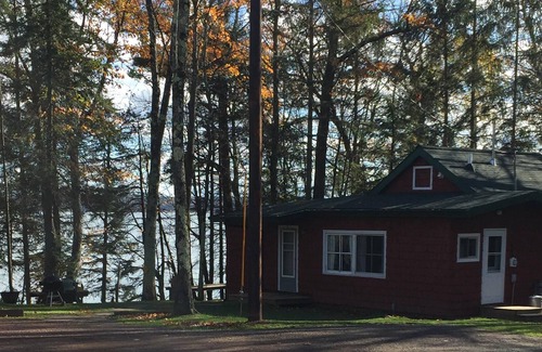 Ashland Cottage | Adventure Awaits on the Shores of Lake Superior
