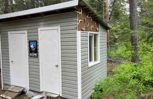 Columbia Falls Cabin | Adventure Base Camp #1