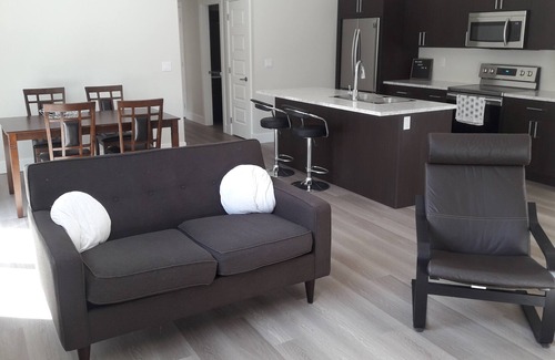 Okanagan-Similkameen Apartment | Adventure out your backyard!