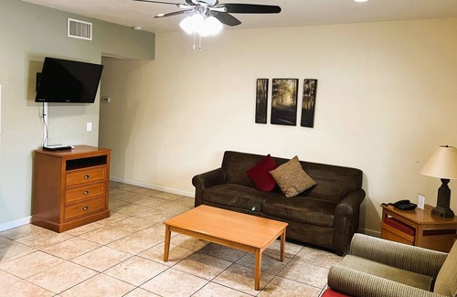 Pinetop Condo | Adventure + Comfort in the Pines 2BR Condo
