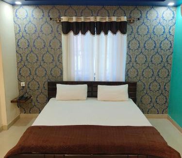 Hoskote Hotel | Adyah Comforts