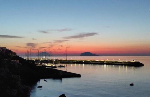 Santa Marina Salina Apartment | Aeolian Sea House