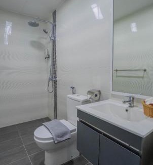 Tanjung Aru House | Aeropod Suites - Deluxe Family - by J-Residences