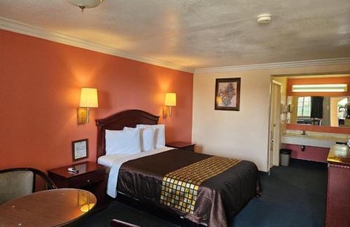 Mojave Hotel | Aerospace Inn