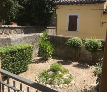 Sant'Eraclio House | Affittacamere Il Piccolo Borgo Foligno