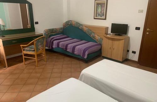 Borgo Trento House | AFFITTACAMERE MAMELI