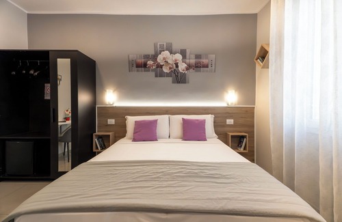 Buon Pastore-Sant'Agnese-San Damaso House | Affittacamere Orchidea