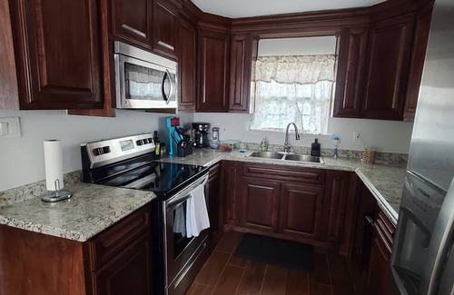 Central City House | Affordable 4 bedroom private vacation home. Child, pet friendly. Large yard.