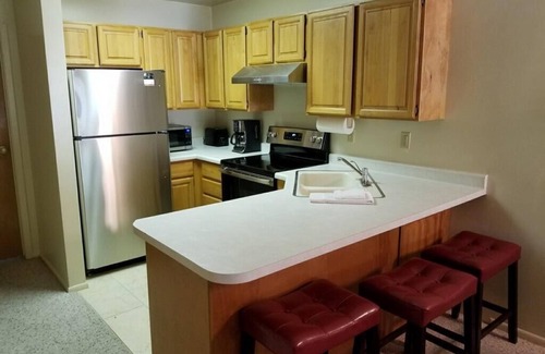 Wolf Creek Condo | Affordable and comfortable with VIEWS 2b/2b+loft Powder Mountain and Snowbasi