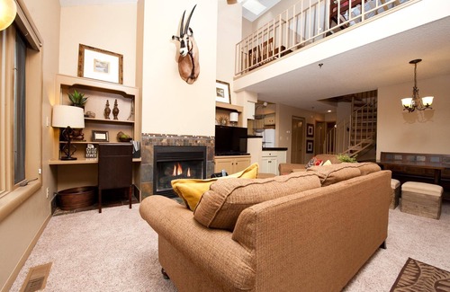 Durango - Purgatory House | Affordable Animas River Valley Townhome - A/C