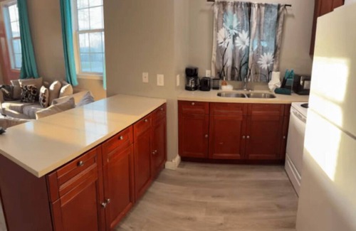Plum Orchard Apartment | Affordable Duplex/4 Beds with 2 bath
