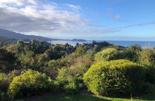 Ngaio Bay House | Affordable Luxury. Something Special 2 bedrooms