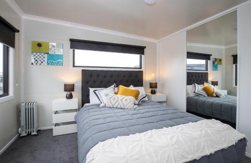 Westport House | Affordable Modern Accommodation