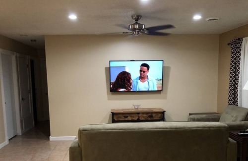 Springdale House | Affordable, quiet, vacation rental home.