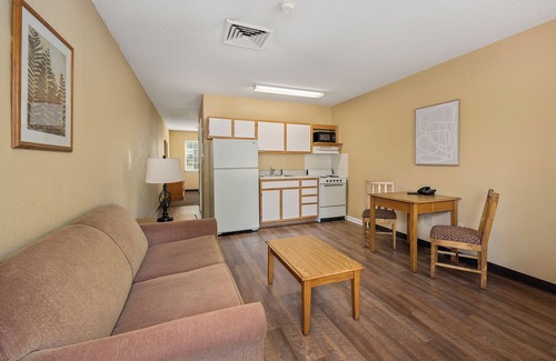 Myrtle Beach Hotel | Affordable Suites Myrtle Beach