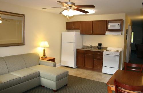 Augusta Hotel | Affordable Suites of America Augusta