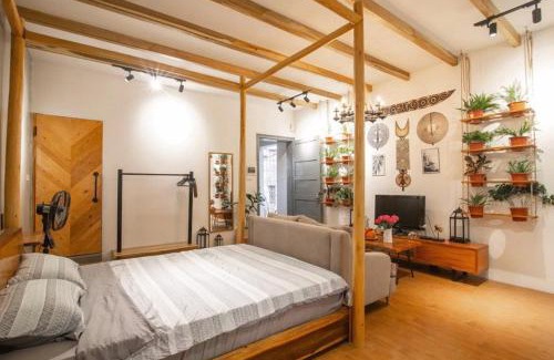 Hang Dao Apartment | AfricantPrivate/2' to Hoankiem Lake & Beer Str. Bar 18+