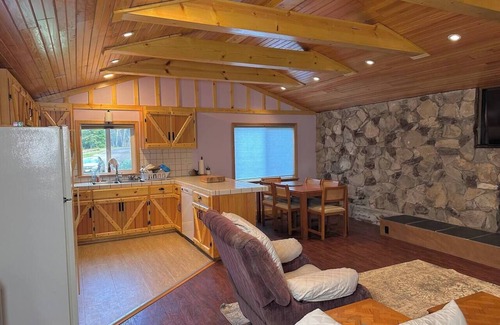 Port Orford House | Agate Beach Bungalow
