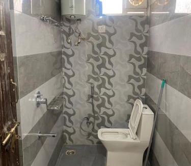 Varanasi Apartment | agauri