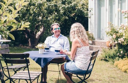 Kivik Bed & Breakfast | Agda Lund Bed & Breakfast