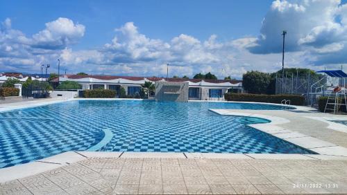 Flandes House | Agradable casa con piscina en tierra caliente