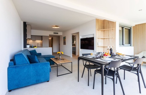 Villefranche-sur-Mer Apartment | Agrianthe Palmiers AP4380 By Riviera Holiday Homes