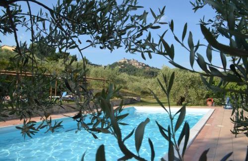 Monte Santa Maria Tiberina House | Agriturismo Il Monte - Piscina tra gli Ulivi, Maneggio con Cavalli e WIFI